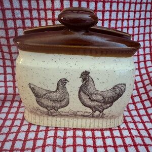 Enesco Country Road Ceramic Base with Chicken Motif